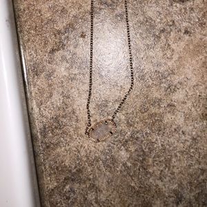 Kendra Scott necklace